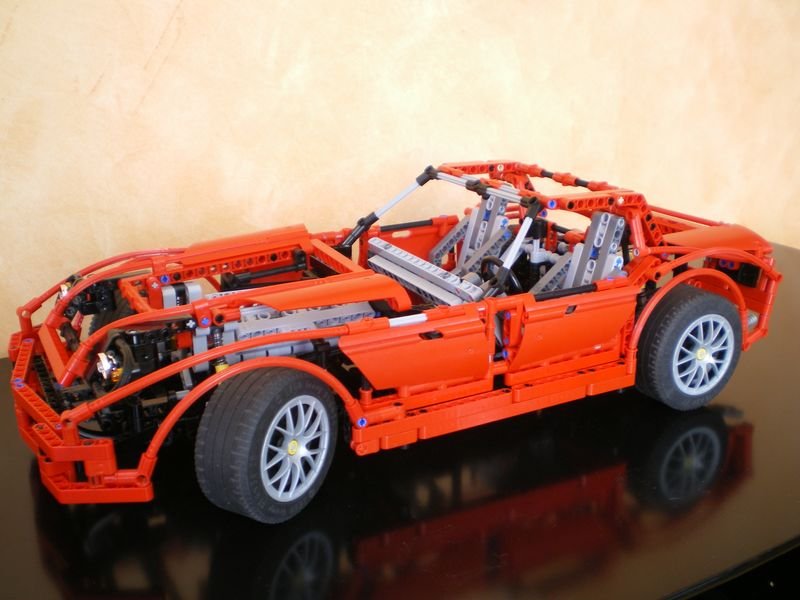 1:8 Convertible Supercar (MOC by Nico71)